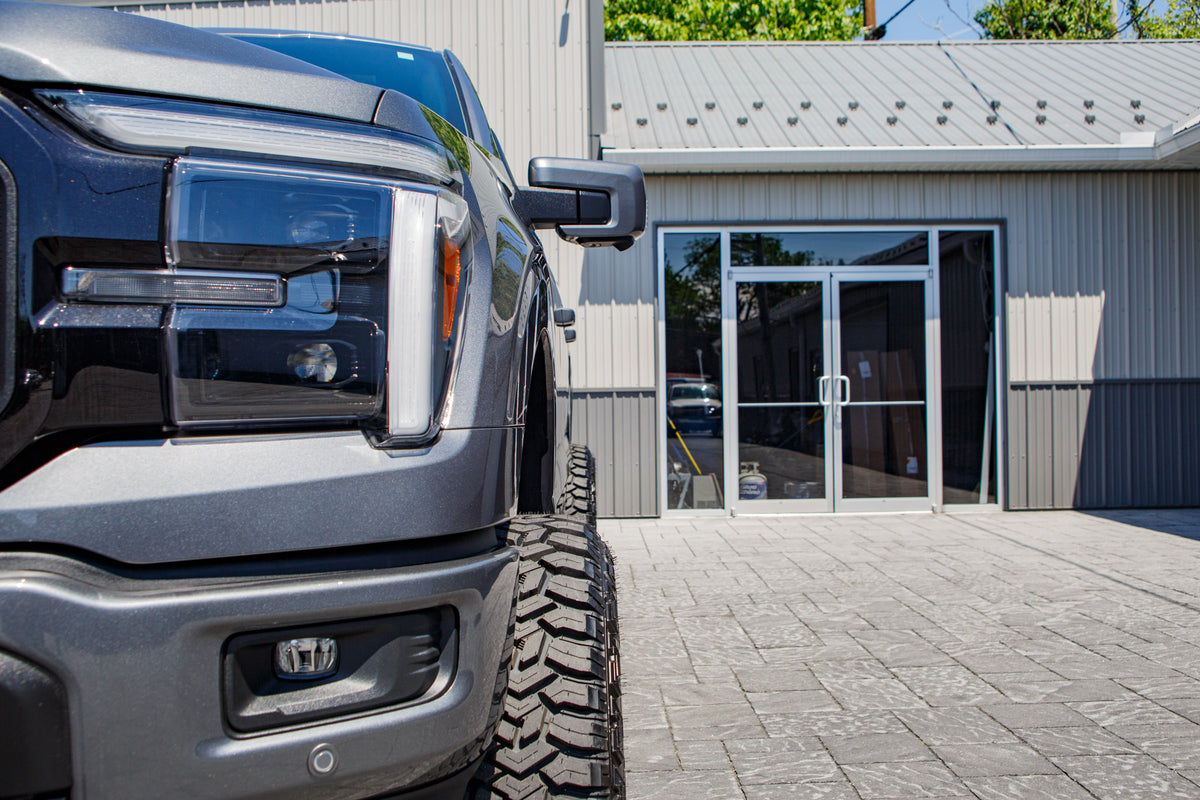 2025 Ford F-150 Lariat #SKE05603