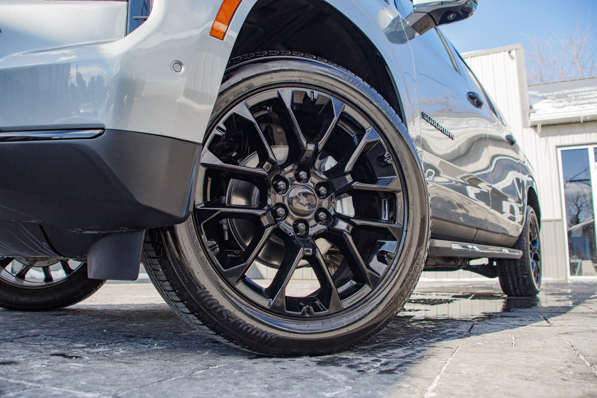2026 Chevrolet Suburban High Country #TR136675