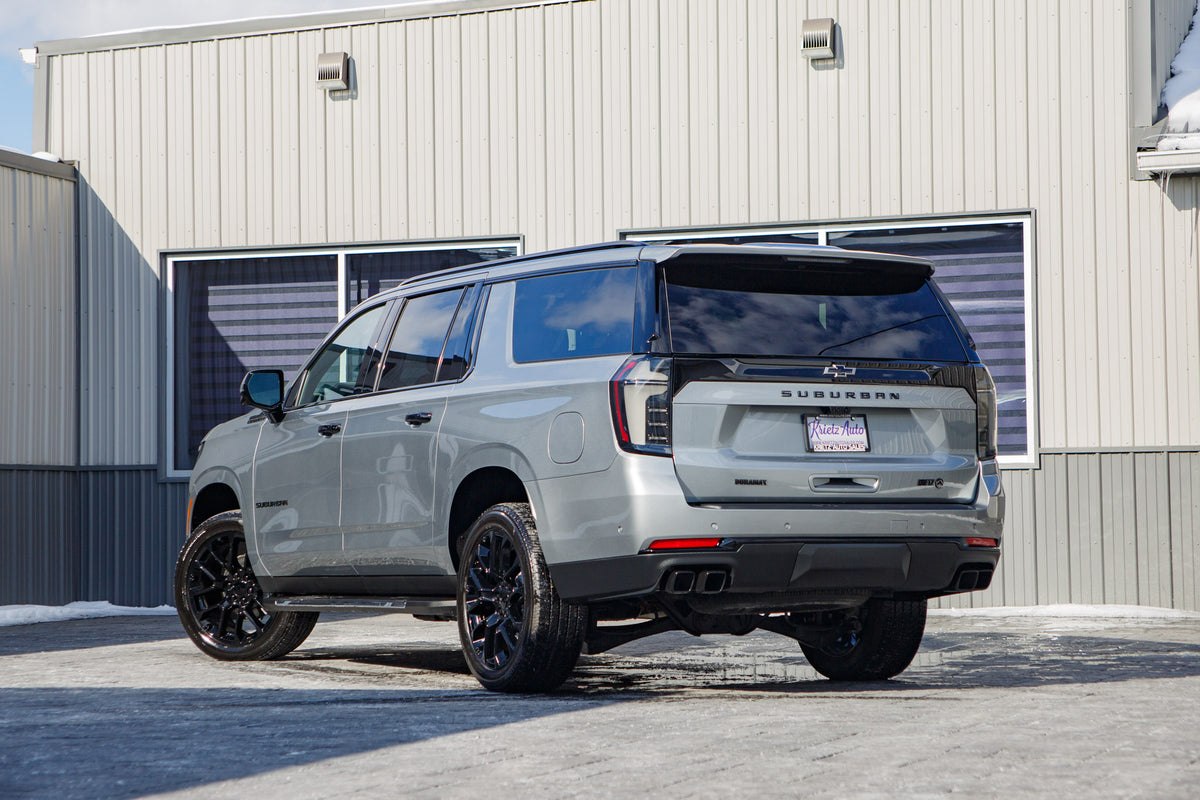 2026 Chevrolet Suburban High Country #TR136675