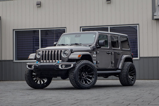 2022 Jeep Wrangler with a 2.5" Rough Country lift kit, 22x12 Fuel Blitz wheels, and 35" Avix Trailtek R/T tires.