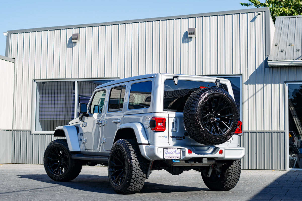 2023 Jeep Wrangler Sahara 4XE #PW579722