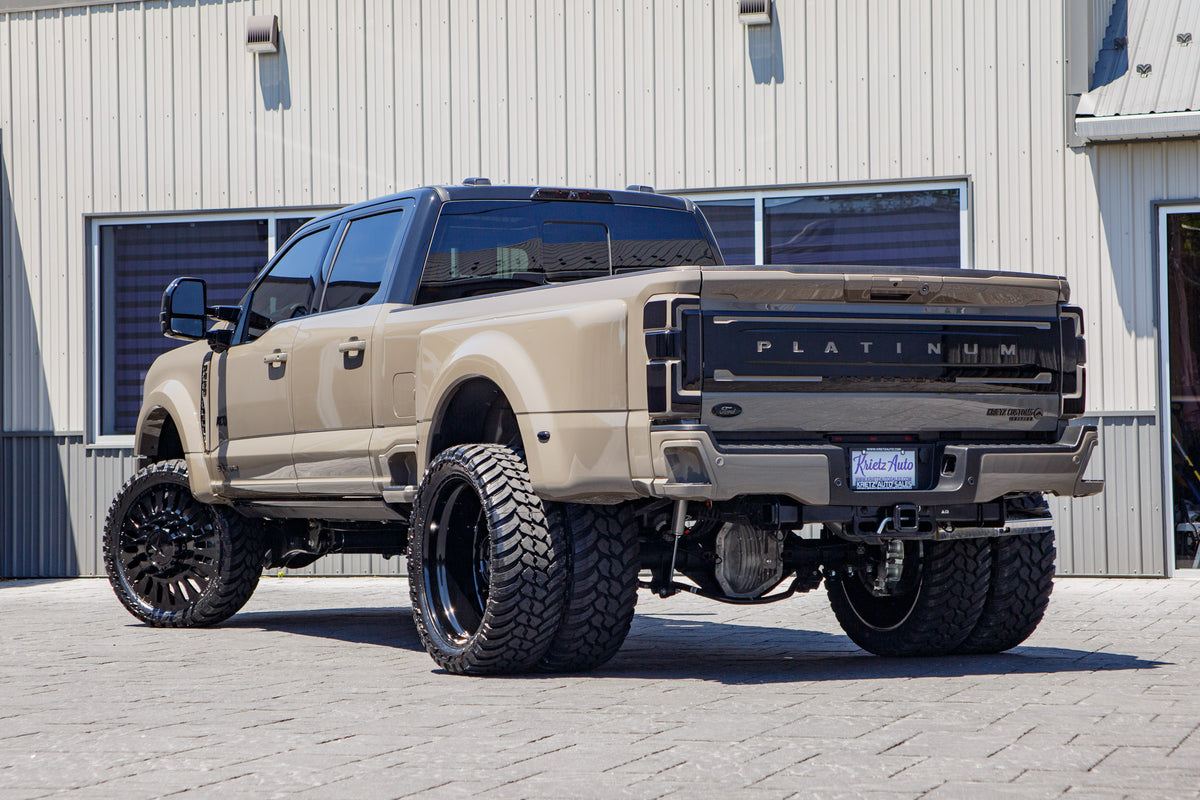 2026 Ford F-450 Super Duty Platinum #TEE08950