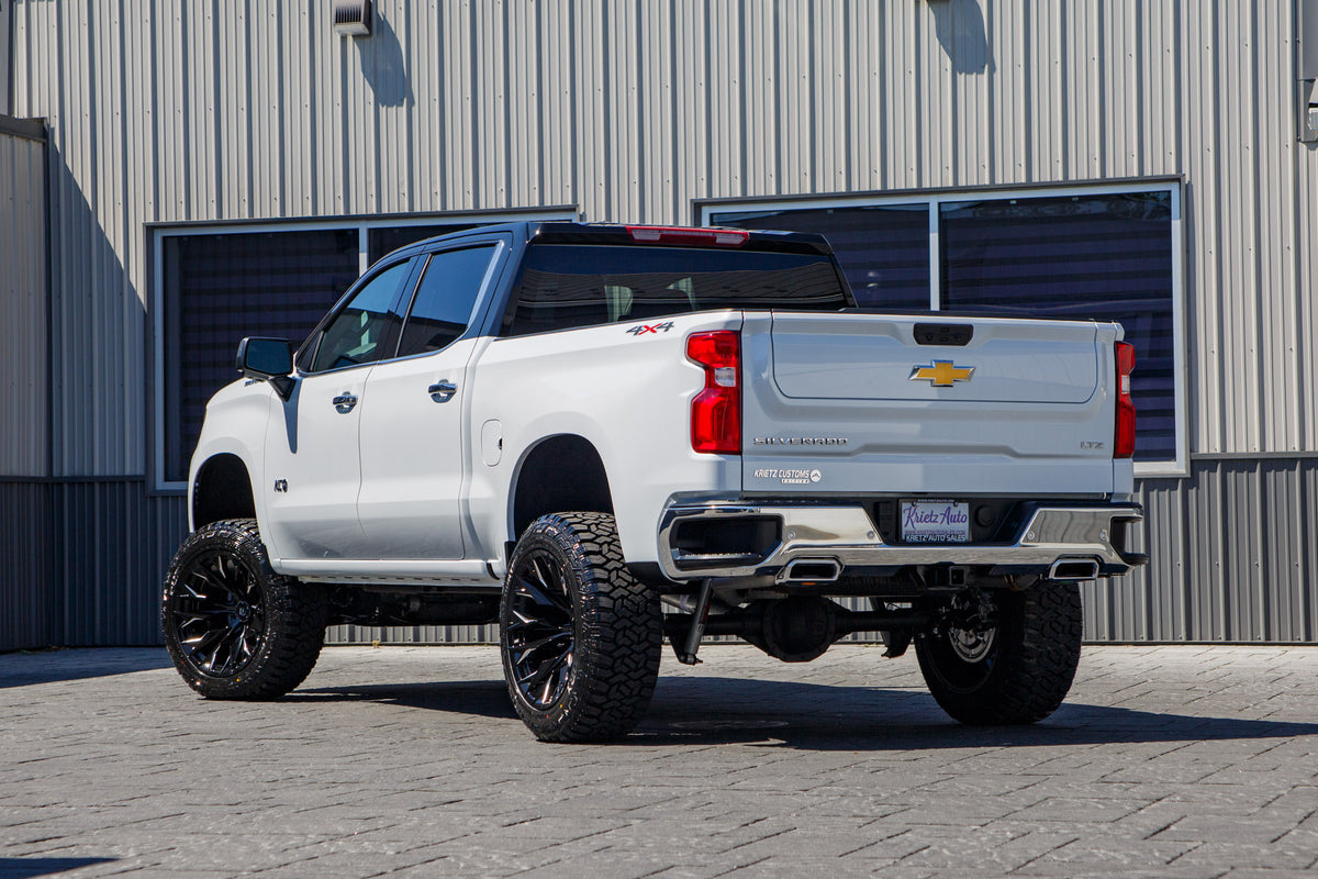 2026 Chevrolet Silverado 1500 LTZ #TG302292