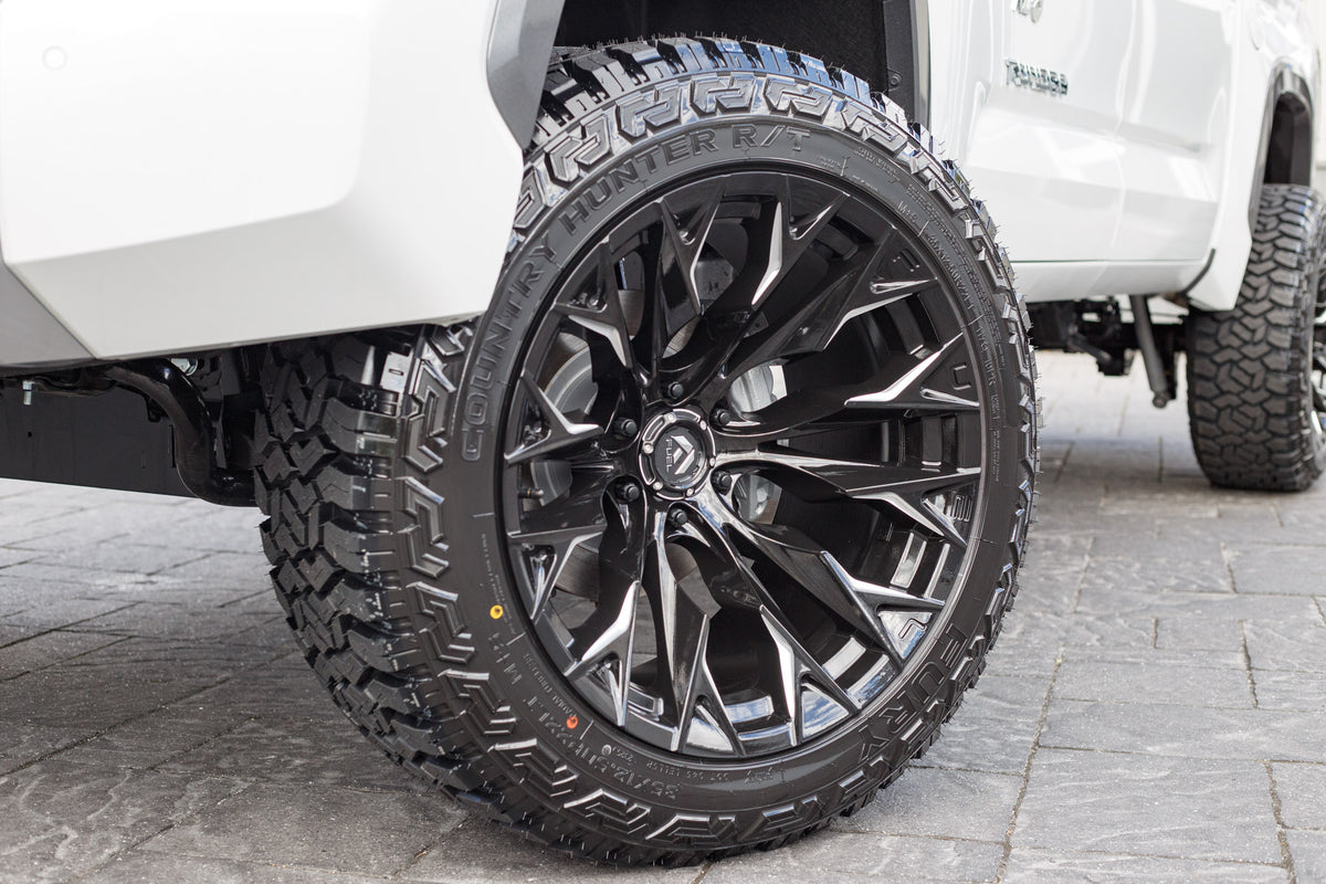 2025 Toyota Tundra Limited #SX096412