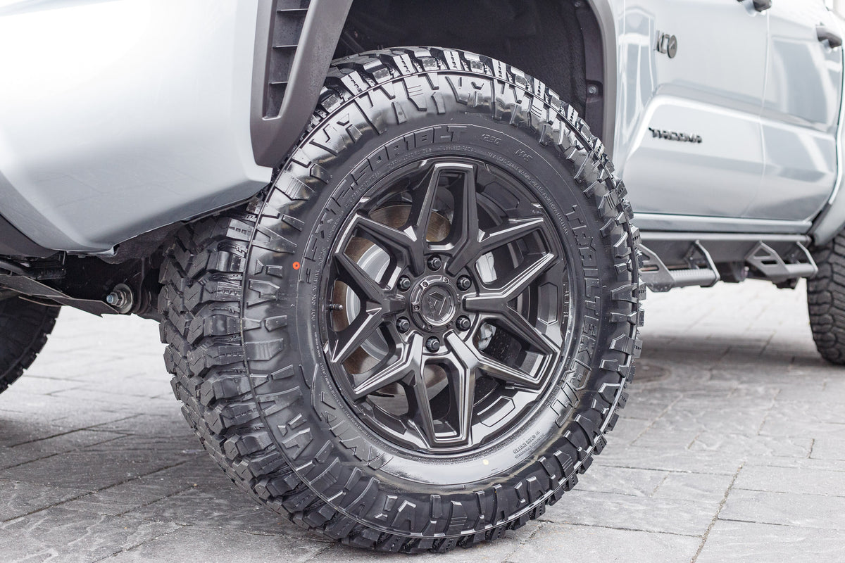 2024 Toyota Tacoma TRD Off-Road #RT014674