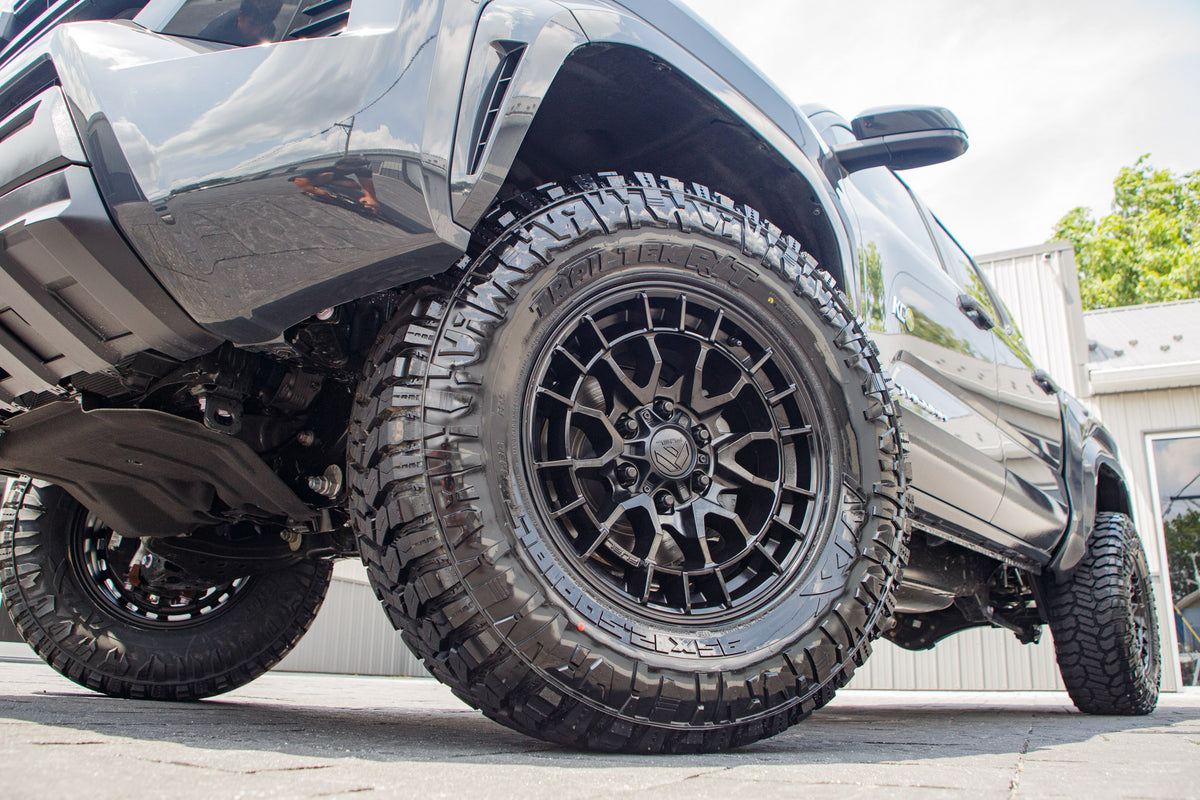2026 Toyota Tacoma Limited #TT118604