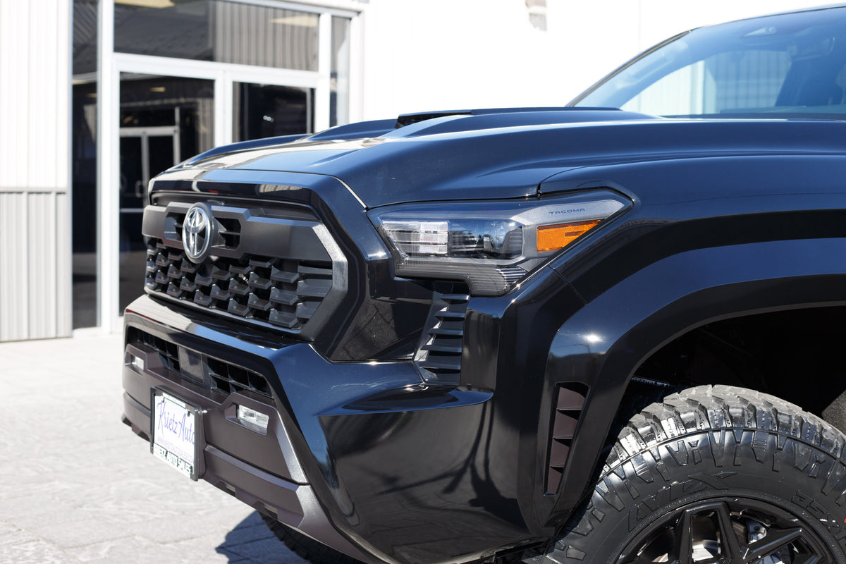 2025 Toyota Tacoma TRD Sport #SM107438