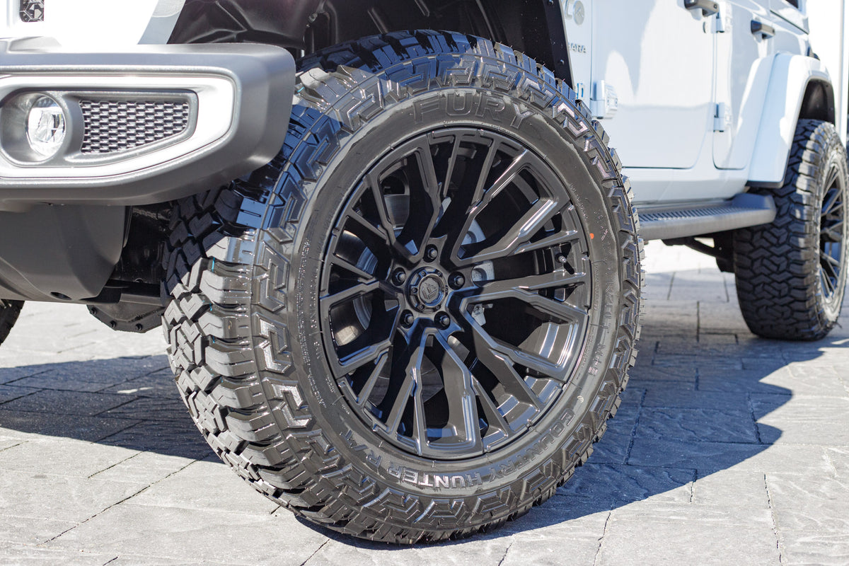 2023 Jeep Wrangler Sahara 4XE #PW537040