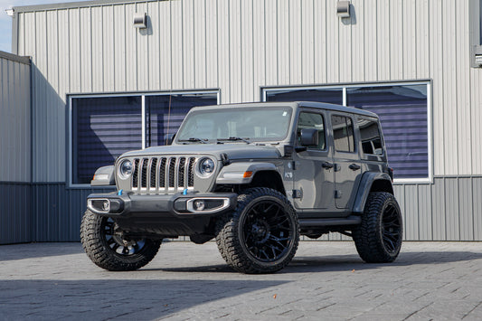 2023 Jeep Wrangler Sahara 4XE with a 2.5" Rough Country lift kit, 22x12 Fuel Twitch wheels, and 35" Avix Trailtek R/T tires.