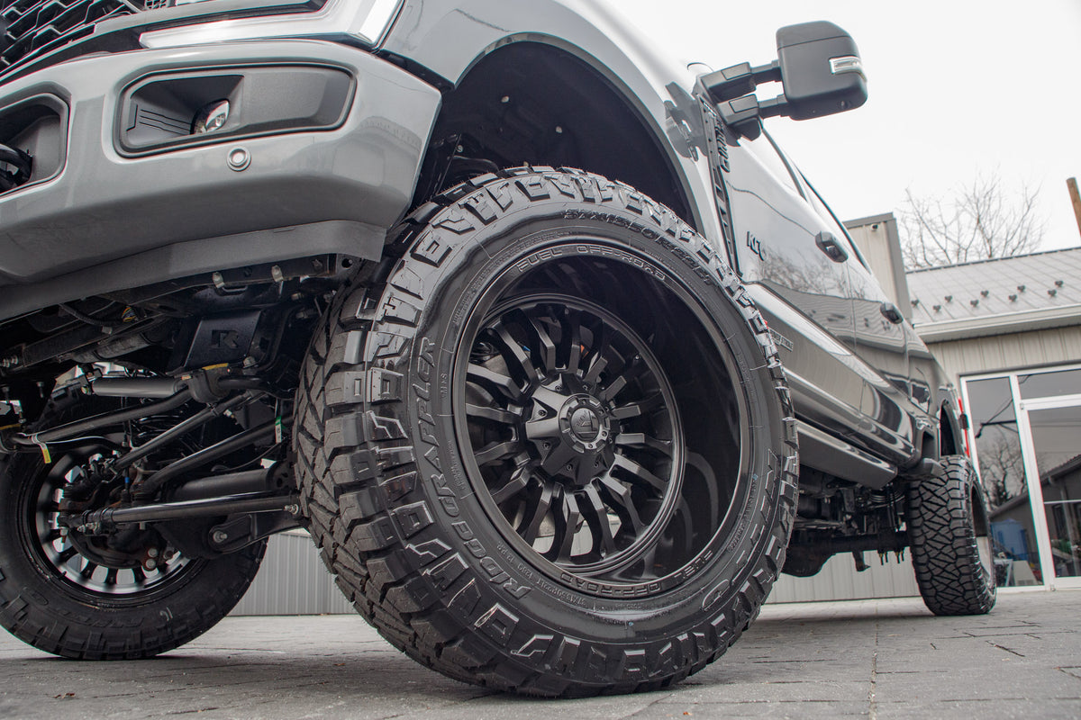 2025 Ford F-350 Super Duty Lariat #SED62447
