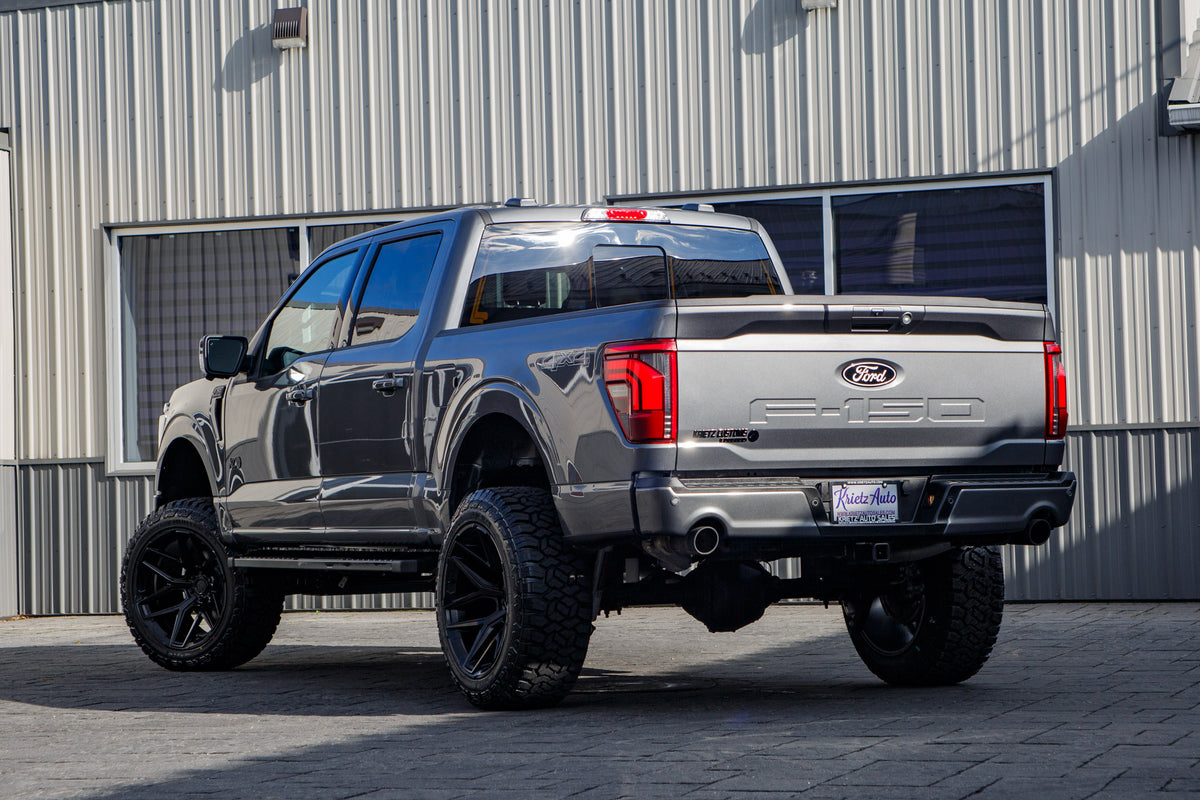 2025 Ford F-150 Lariat #SKF17572