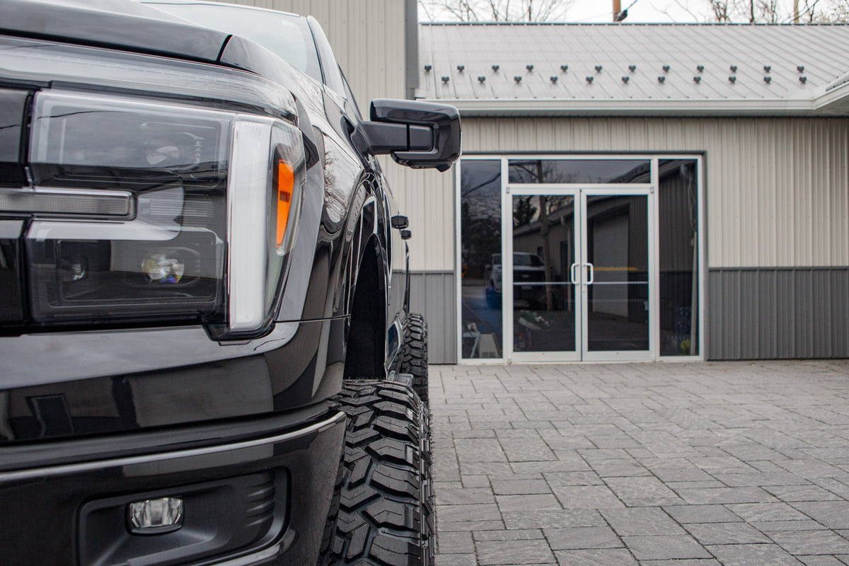2025 Ford F-150 Lariat #SKE09678