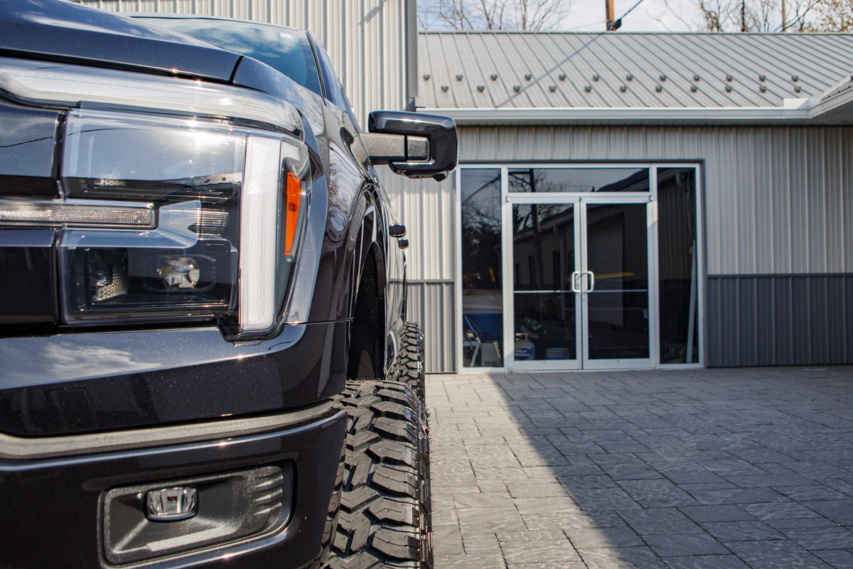 2025 Ford F-150 Lariat #SKE95040