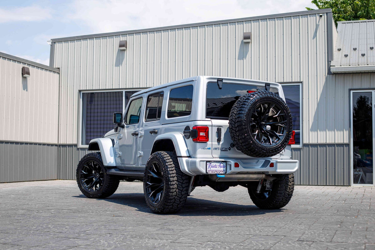 2023 Jeep Wrangler Unlimited Sahara 4XE #PW683647