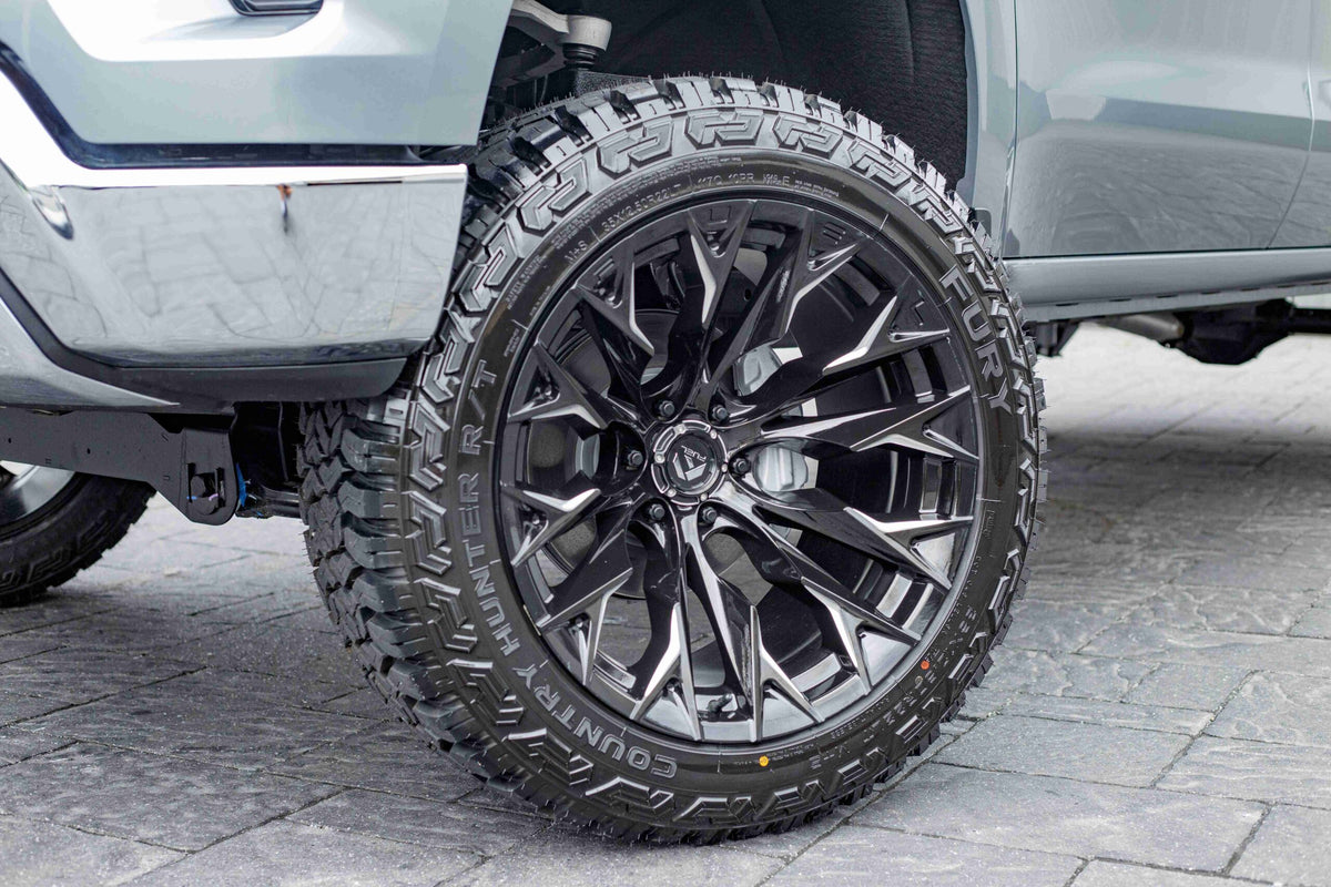 2025 Chevrolet Silverado 1500 LTZ #SG169615