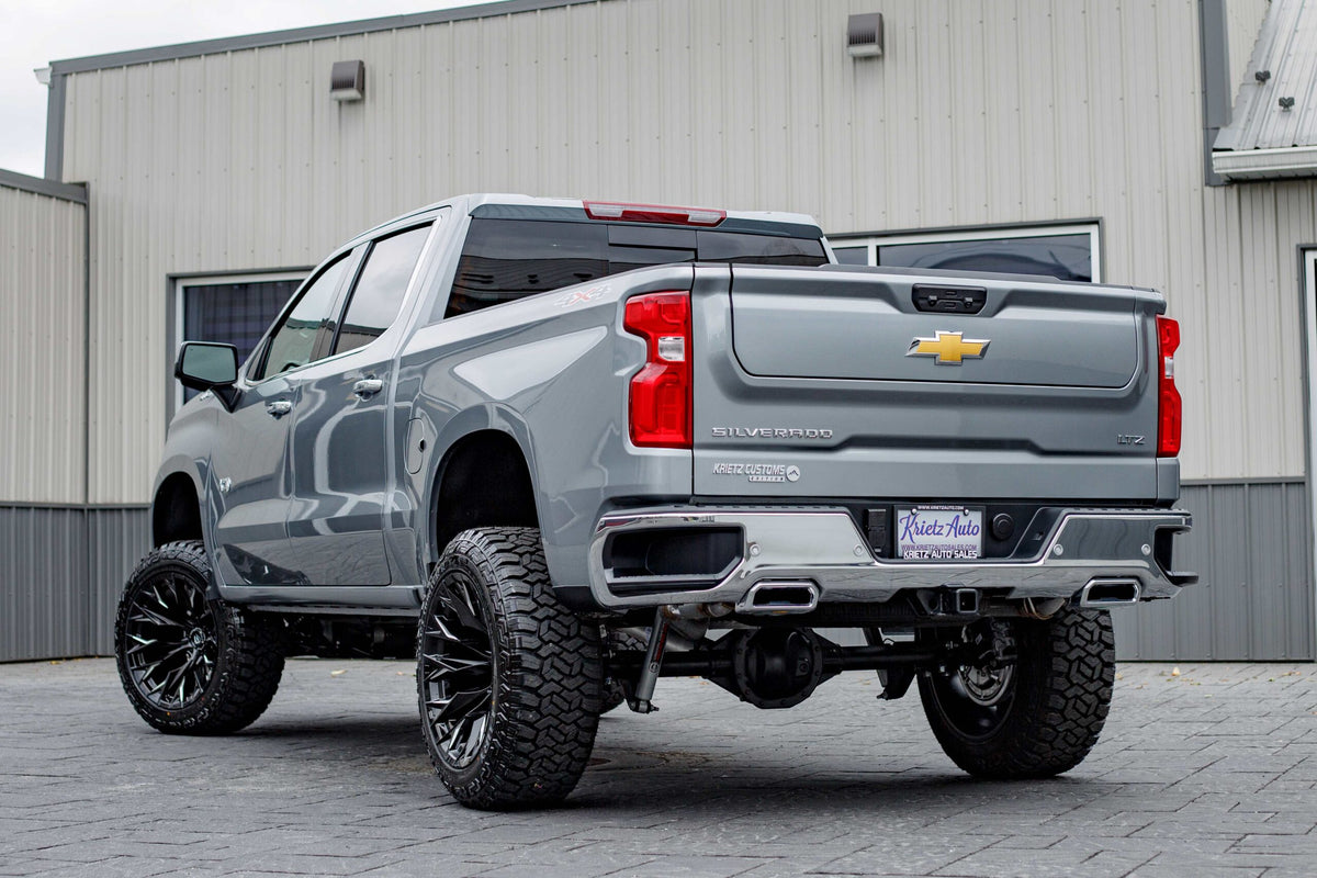 2025 Chevrolet Silverado 1500 LTZ #SG169615