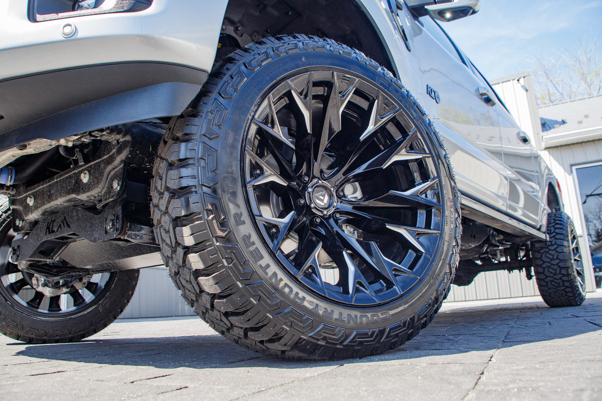 2025 Ford F-150 Lariat #SKF16267