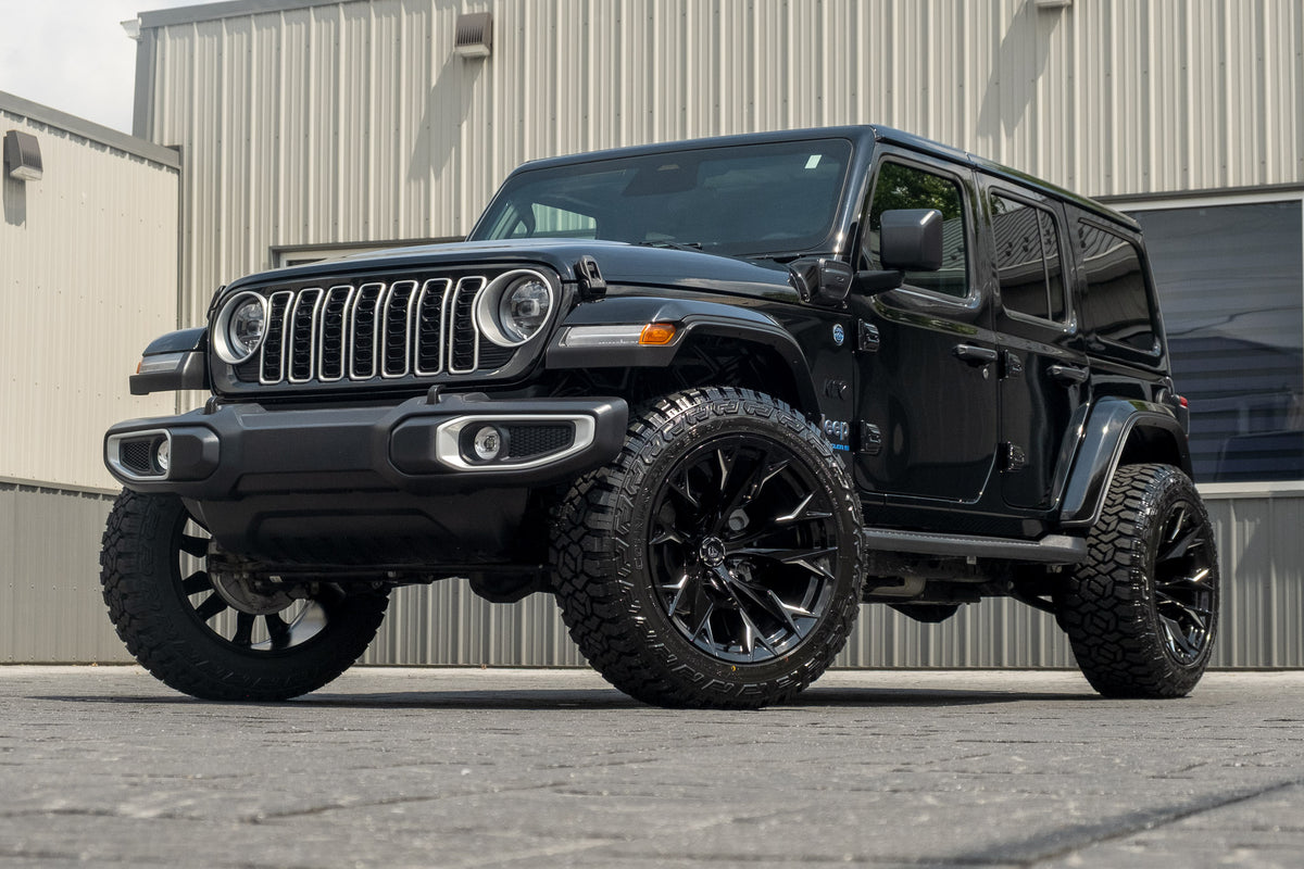2025 Jeep Wrangler Sahara 4XE with a 2.5" Rough Country lift kit, 22x12 Fuel Flame wheels, and 35" Fury Country Hunter R/T tires.