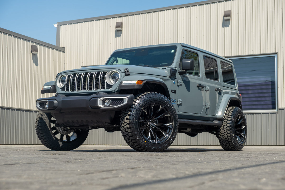 2025 Jeep Wrangler Sahara 4XE with a 2.5" Rough Country lift kit, 22x12 Fuel Flame wheels, and 35" Fury Country Hunter R/T tires.