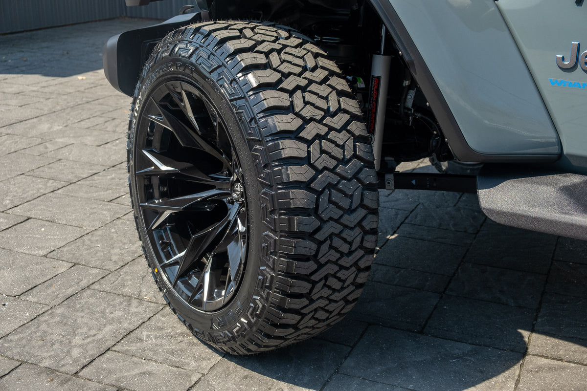 2025 Jeep Wrangler Sahara 4XE #SW600945