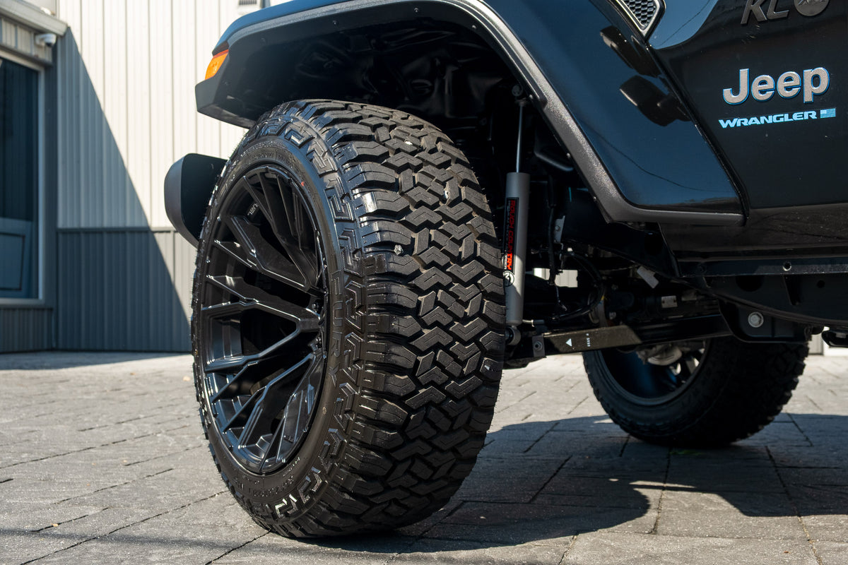 2025 Jeep Wrangler Sahara 4XE #SW599262