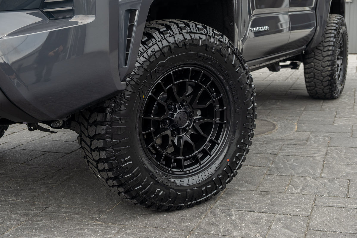 2026 Toyota Tacoma SR5 #TM228427