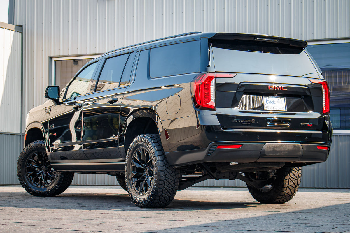 2023 GMC Yukon AT4  #PR184092