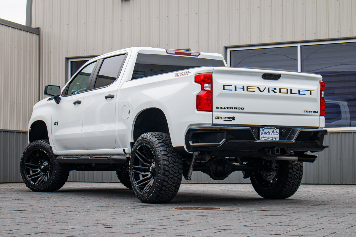 2025 Chevrolet Silverado 1500 Custom Trail Boss #SG328972