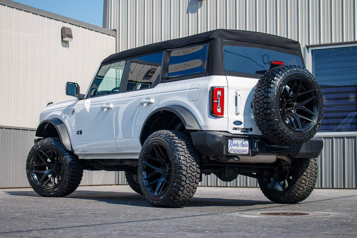 2023 Ford Bronco Outer Banks #PLB40676