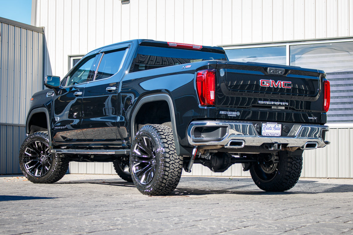 2023 GMC Sierra 1500 SLT #PG143374