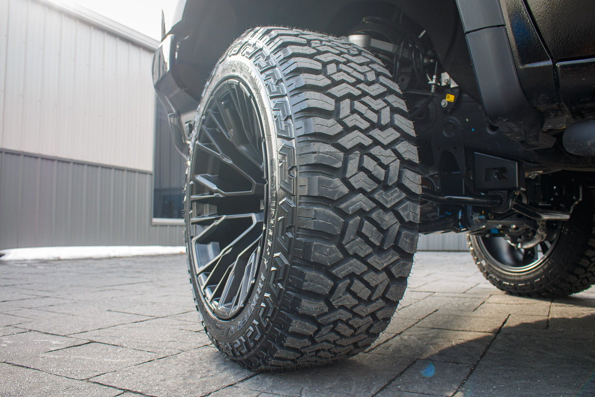 2025 Chevrolet Silverado 1500 ZR2 #SG307836