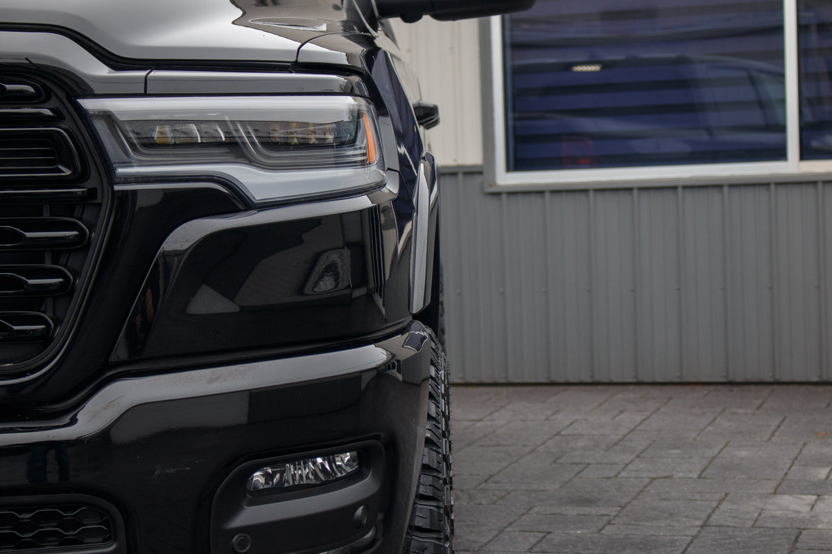 2025 Ram 1500 Limited #SN687073