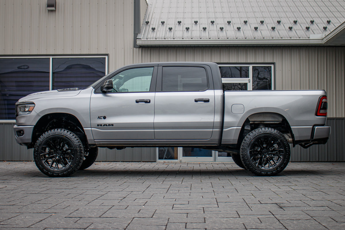 2024 Ram 1500 Laramie #RN118843