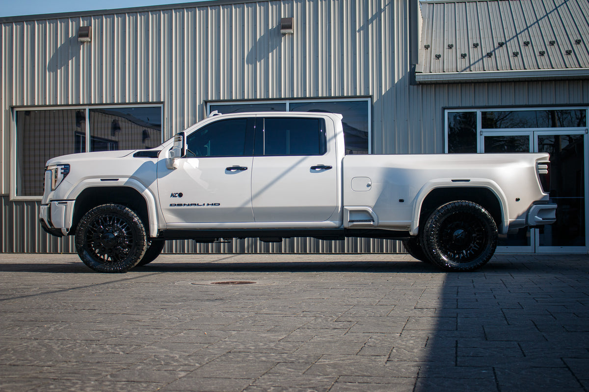 2025 GMC Sierra 3500 HD Denali Ultimate #SF201196