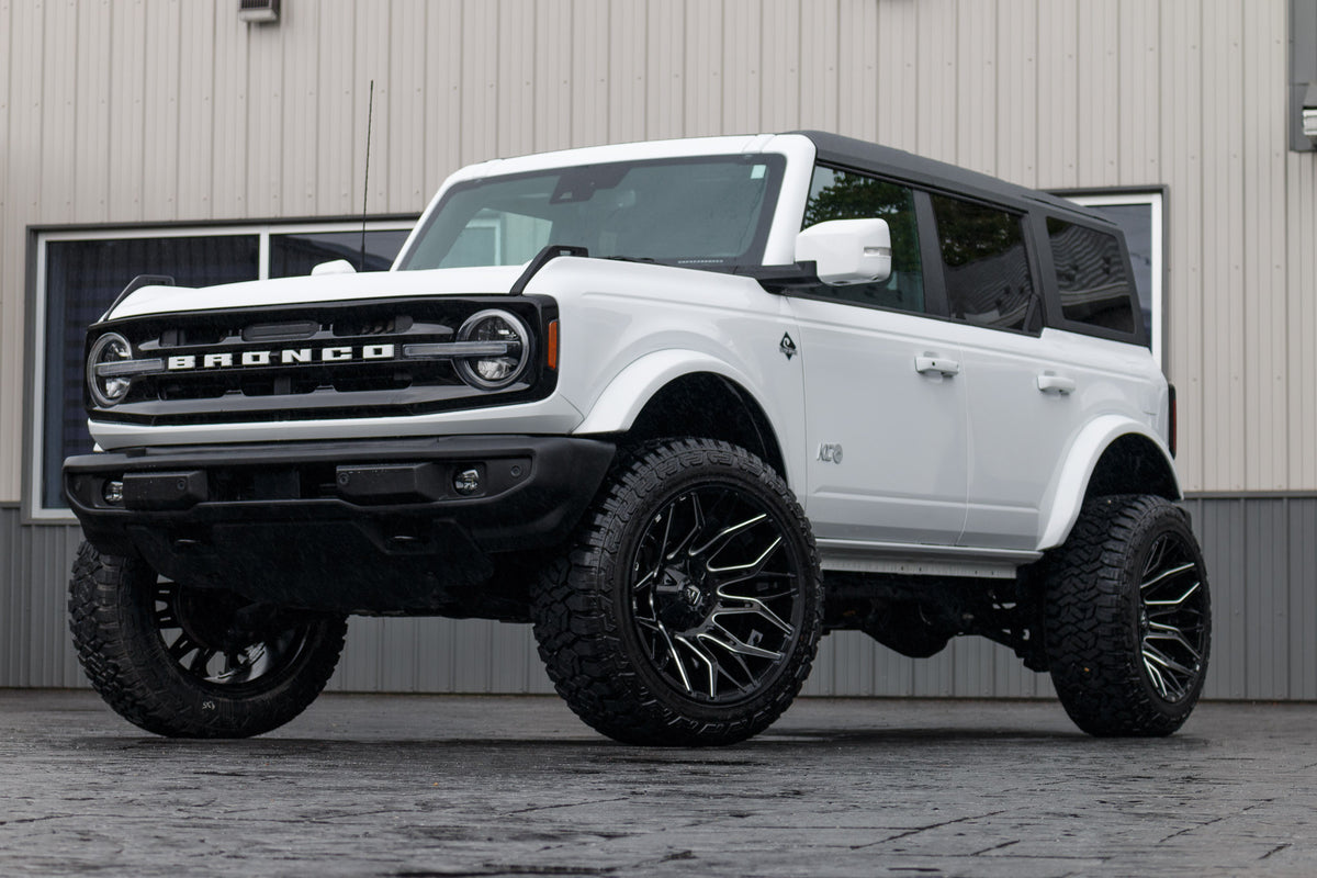 2023 Ford Bronco Outer Banks #PLB80972