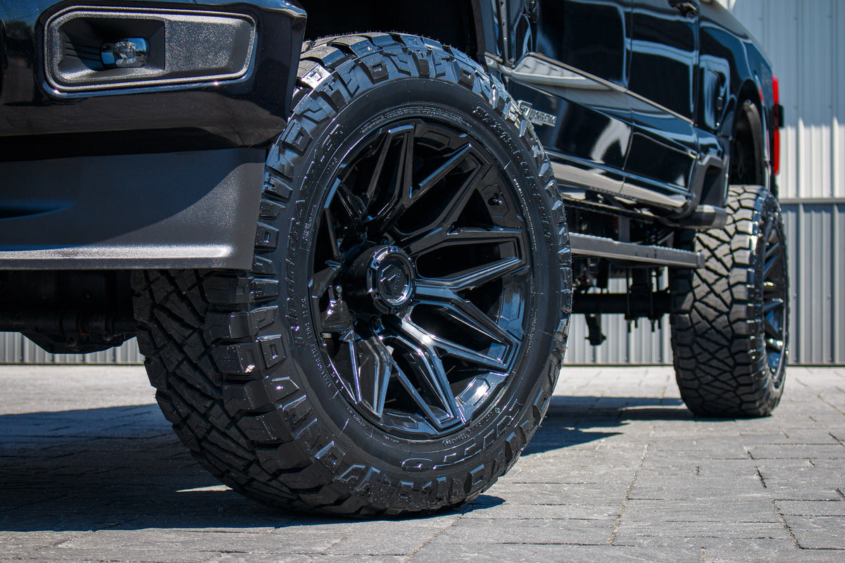 2025 Ford F-250 Super Duty Lariat #SEC23685