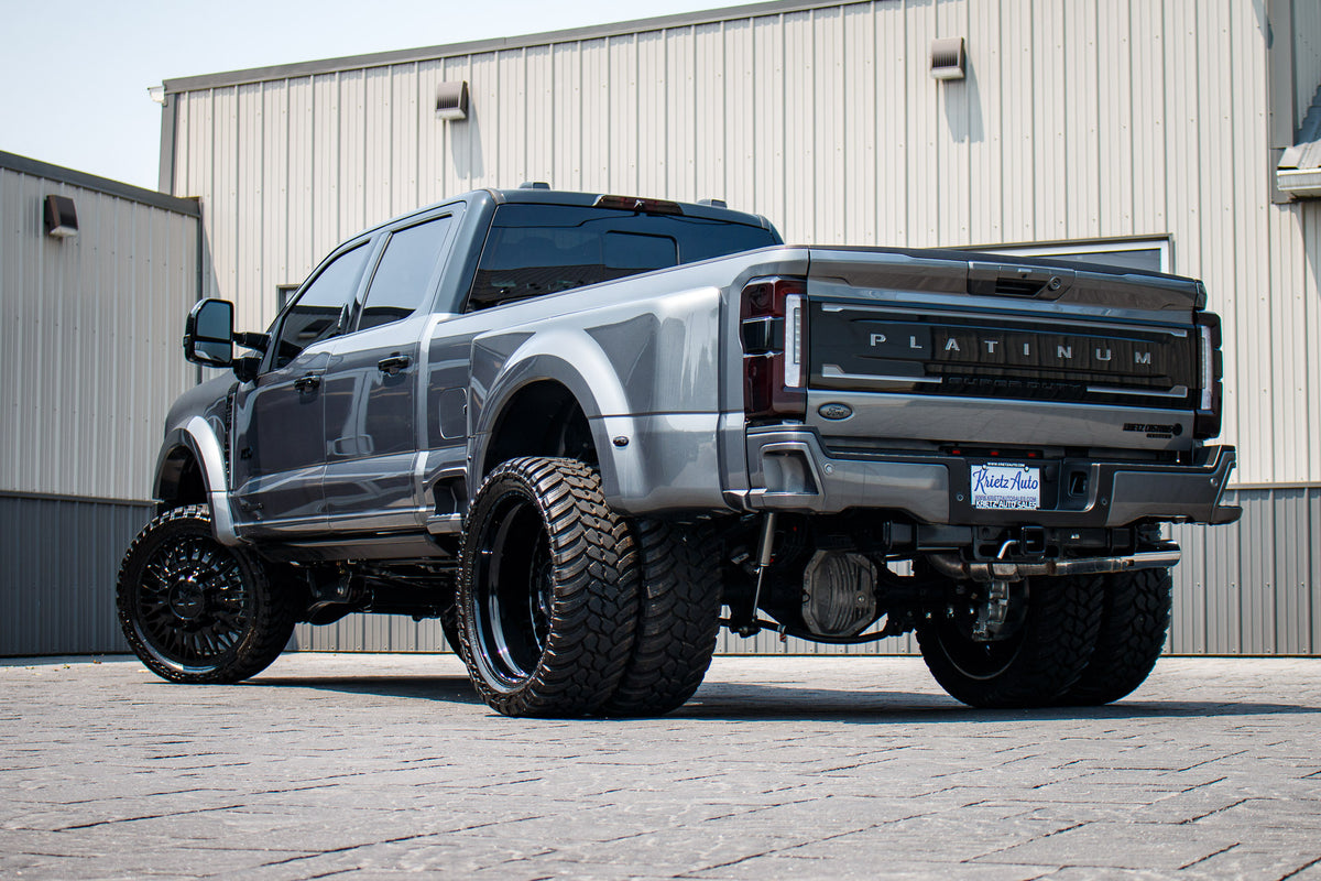 2024 Ford F-450 Super Duty XLT #REF61595