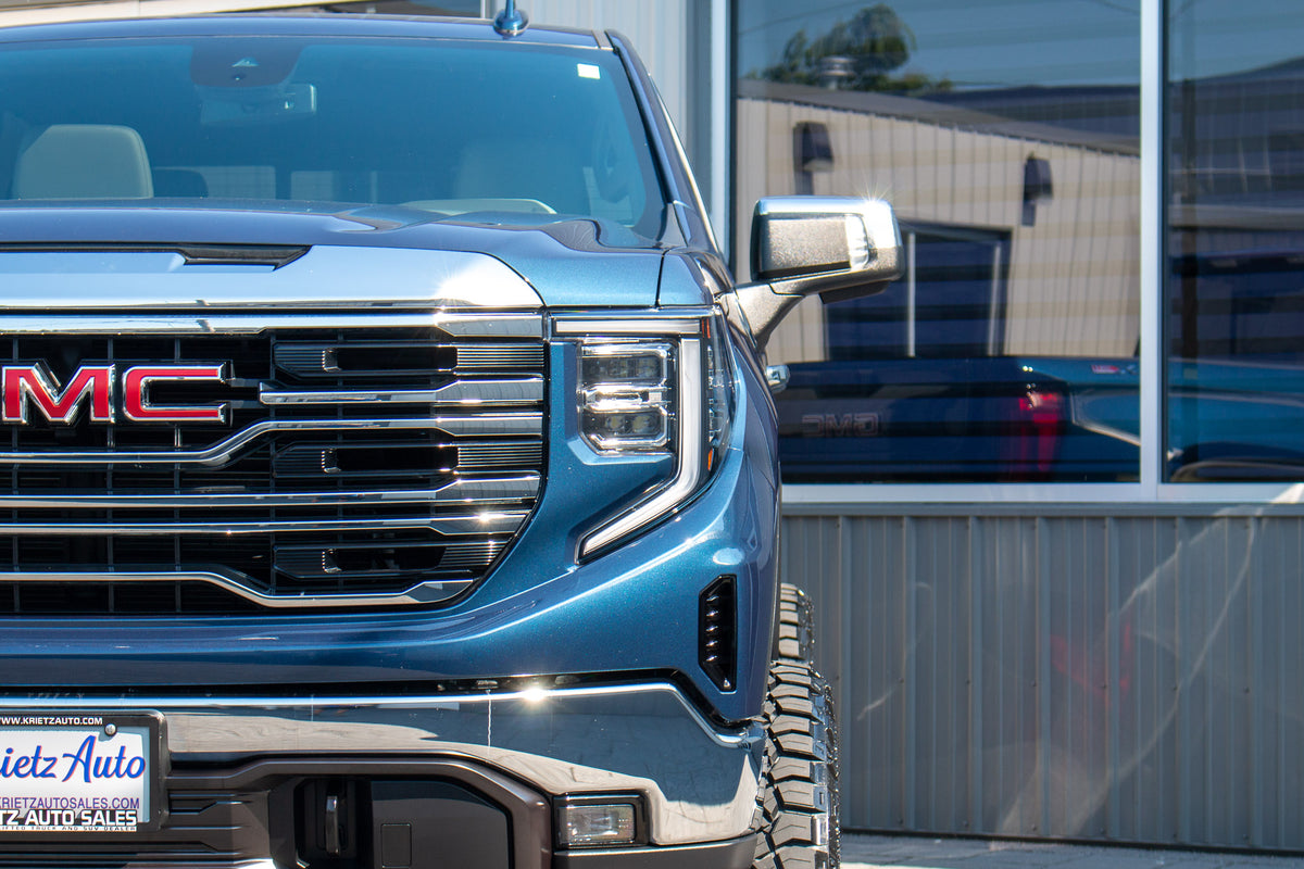2023 GMC Sierra 1500 SLT #PG260909