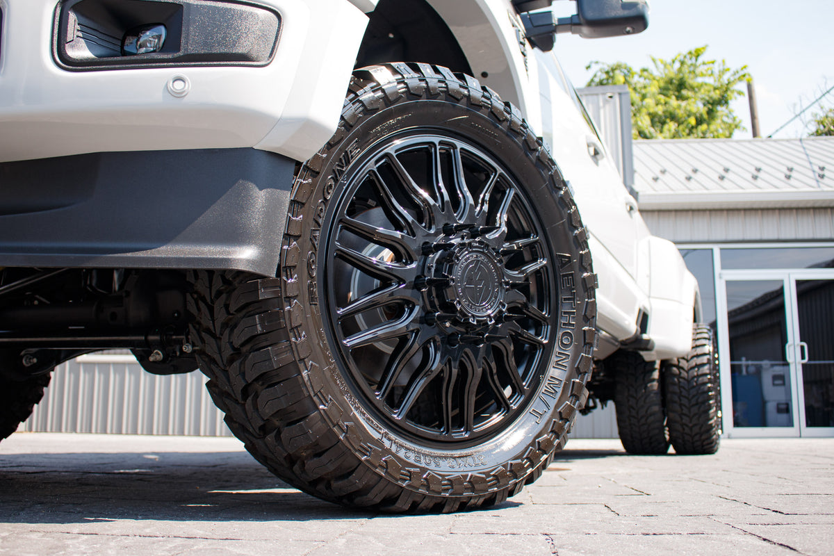 2025 Ford F-450 Super Duty XLT #SED24960