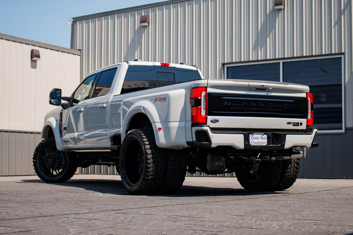 2025 Ford F-450 Super Duty XLT #SED24960