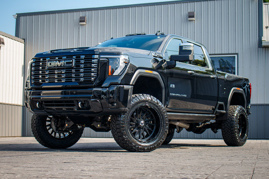 2025 GMC Sierra 3500 Denali Ultimate with a 5" BDS lift kit, 22x12 TIS 547B wheels, and 35" Avix Trailtek R/T tires.