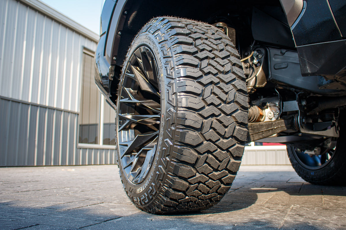 2025 Toyota Tundra Limited #SX247987