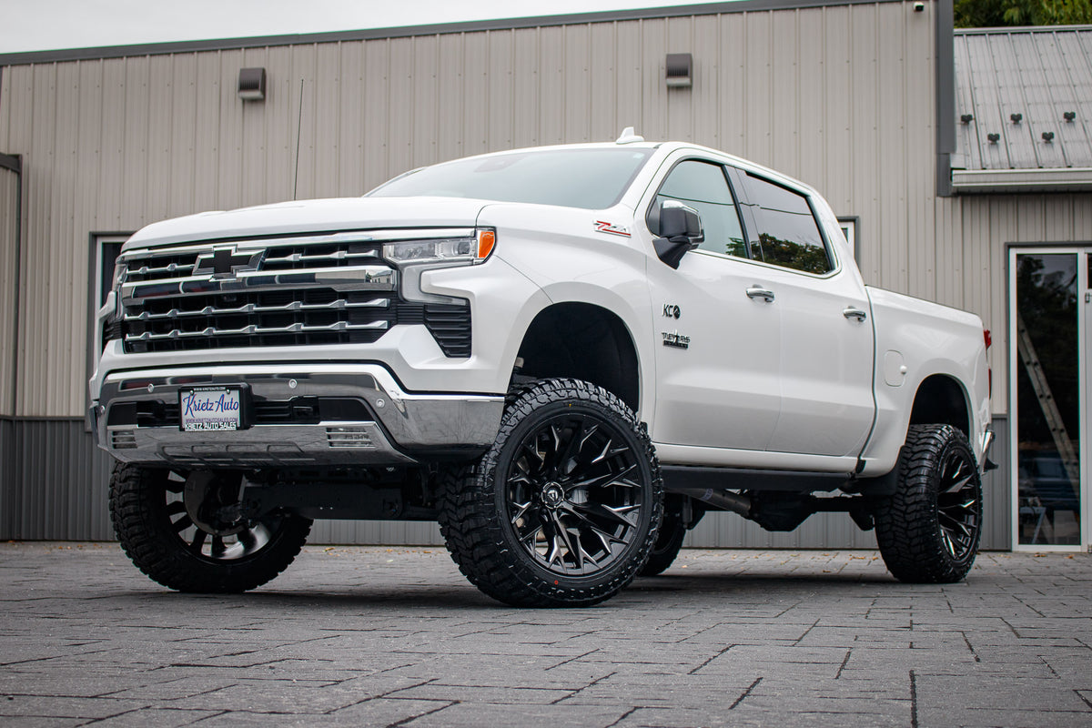 2024 Chevrolet Silverado 1500 LTZ with a 6" Rough Country lift kit, 22x12 Fuel Flame wheels, and 35" Trailtek R/T tires.