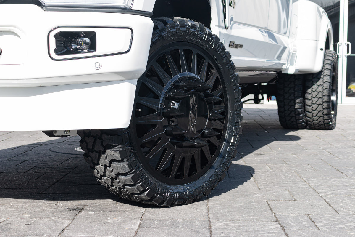 2023 Ford F-350 Platinum Dually #PEE22618