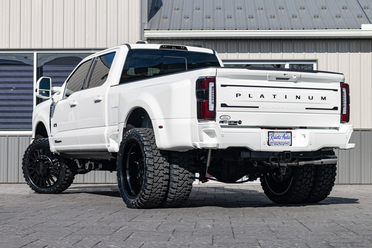 2023 Ford F-350 Platinum Dually #PEE22618