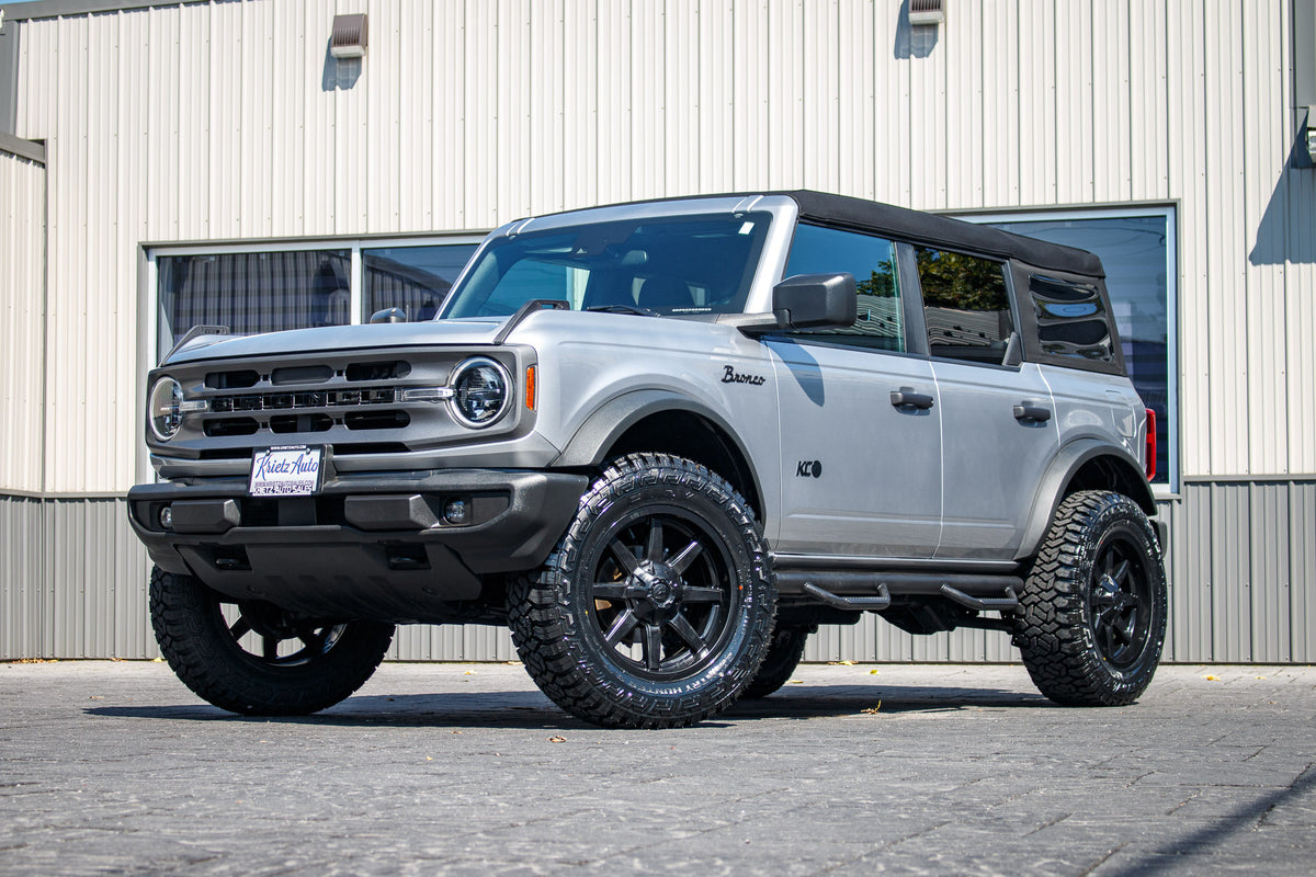 2021 Ford Bronco Big Bend with a 2.25" Zone lift kit, 20x10 Fuel Maverick wheels, and 35" Fury Country Hunter R/T tires.