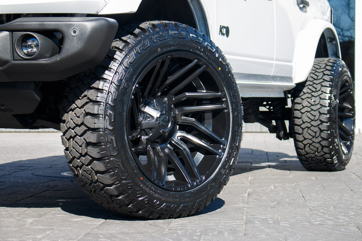 2023 Ford Bronco Badlands #PLB12495