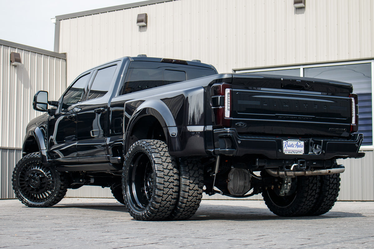 2023 Ford F-450 Super Duty Platinum #PED69111