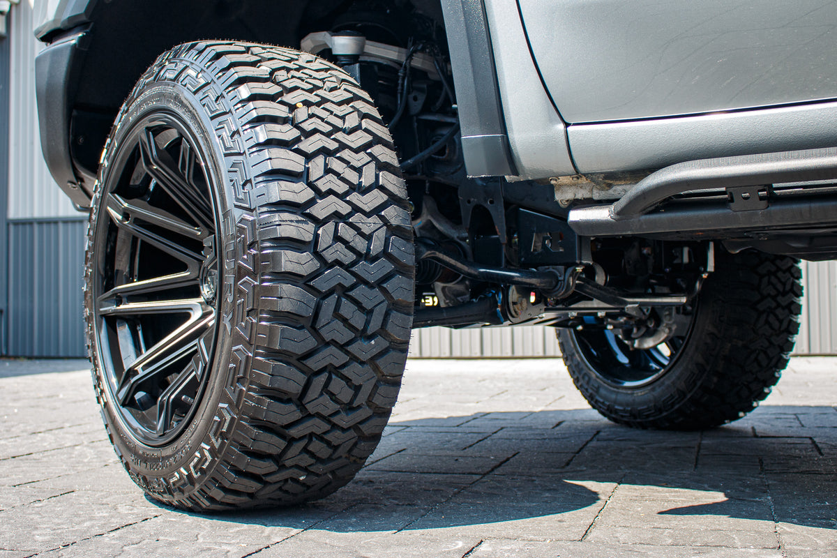 2023 GMC Sierra 1500 AT4X #PG100196
