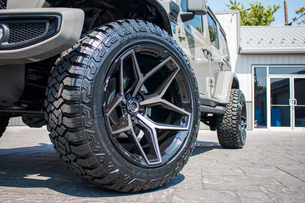 2022 Jeep Wrangler Unlimited Sahara 4xe #NW245951